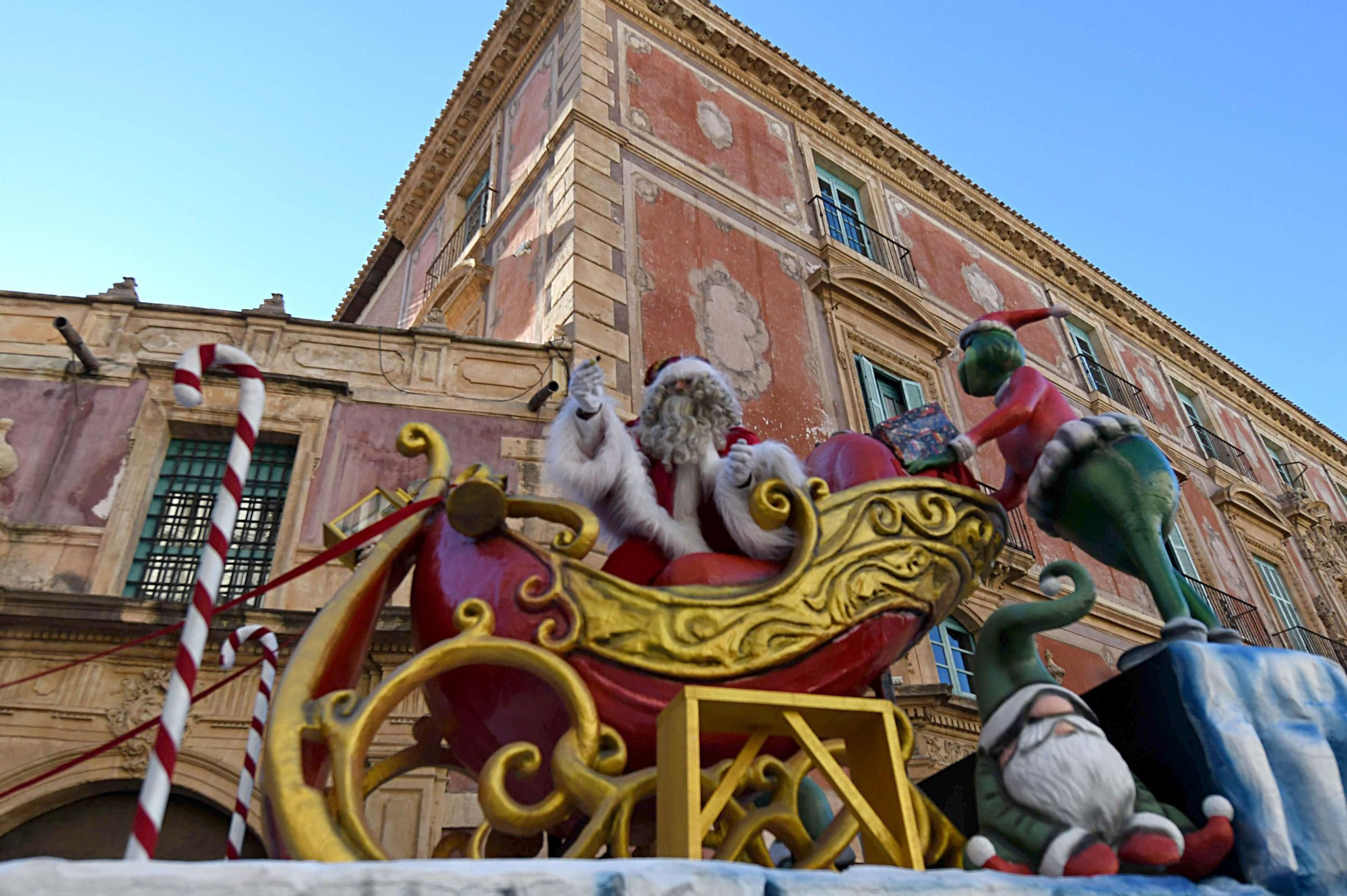 Las mejores imágenes del desfile de Papá Noel en Murcia