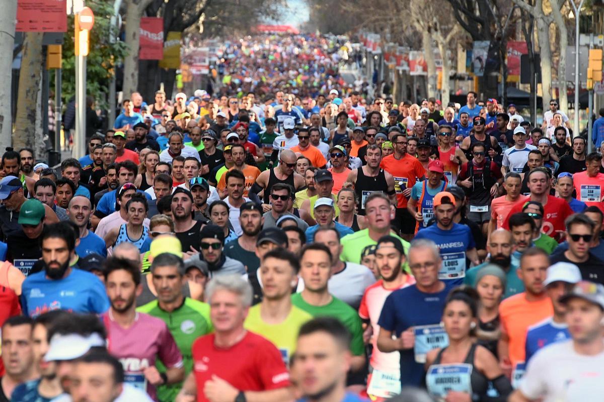 ¿Has participado en la Marató de Barcelona 2024? ¡Búscate en las fotos¡