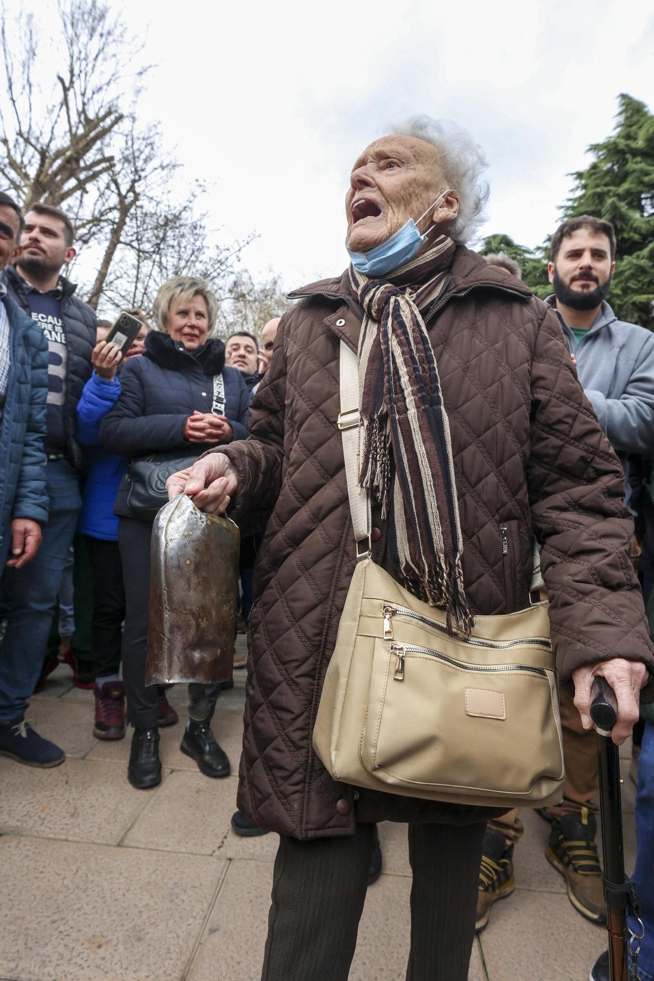 Así fue la protesta agrícola y ganadera convocada en Oviedo