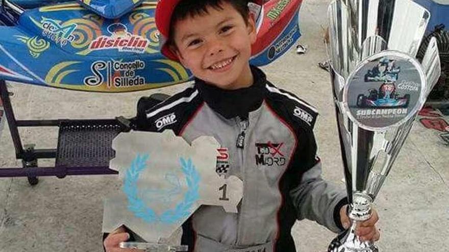 Costoya sigue progresando en la modalidad de karting.