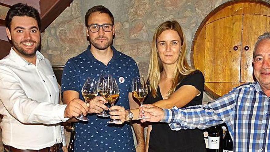 Ribalta, Forcada, Farré i Baltiérrez, ahir durant la presentació de la festa al celler Solergibert d&#039;Artés