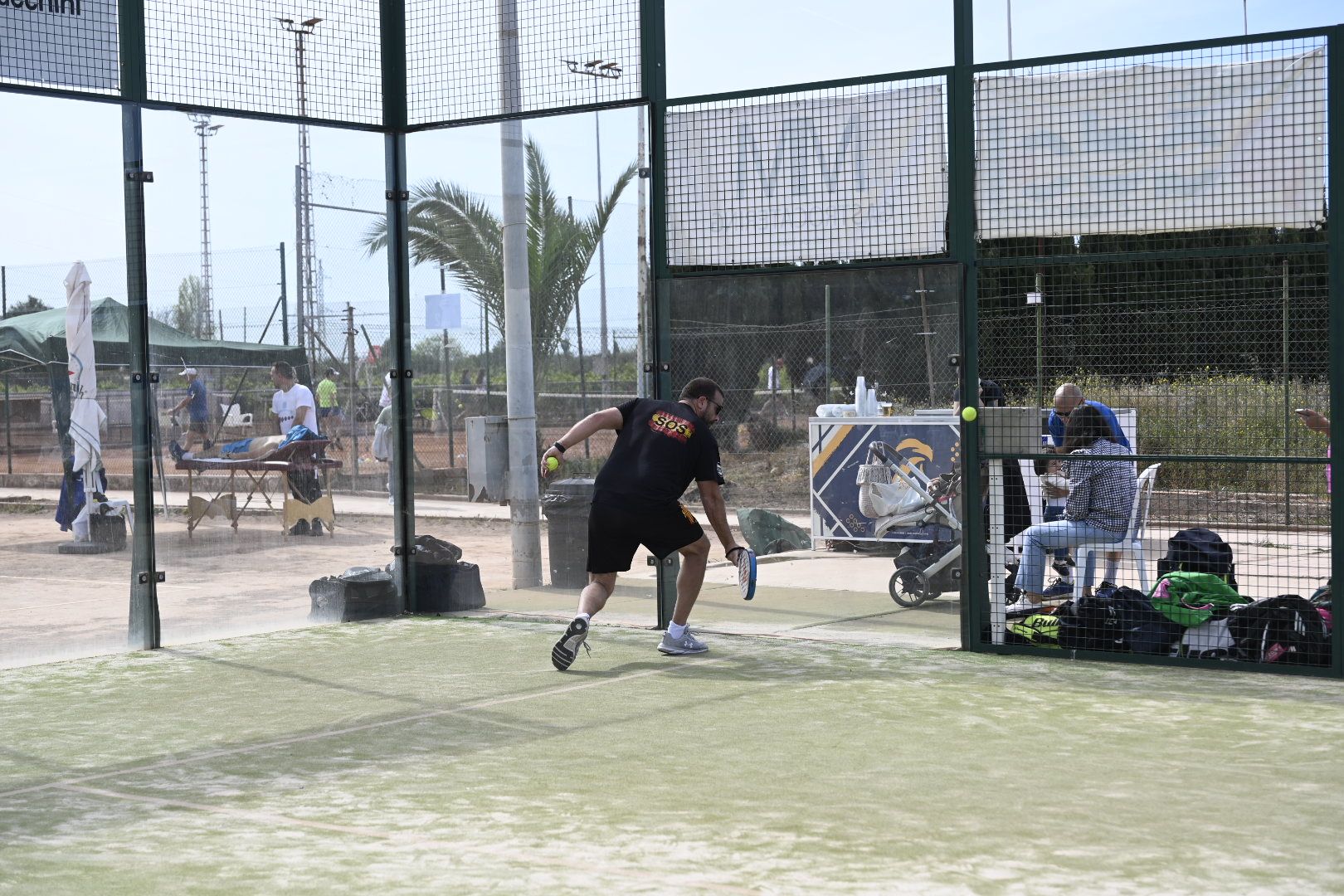 Las mejores imágenes de la jornada de pádel solidario de la Gaiata 15 en Castelló