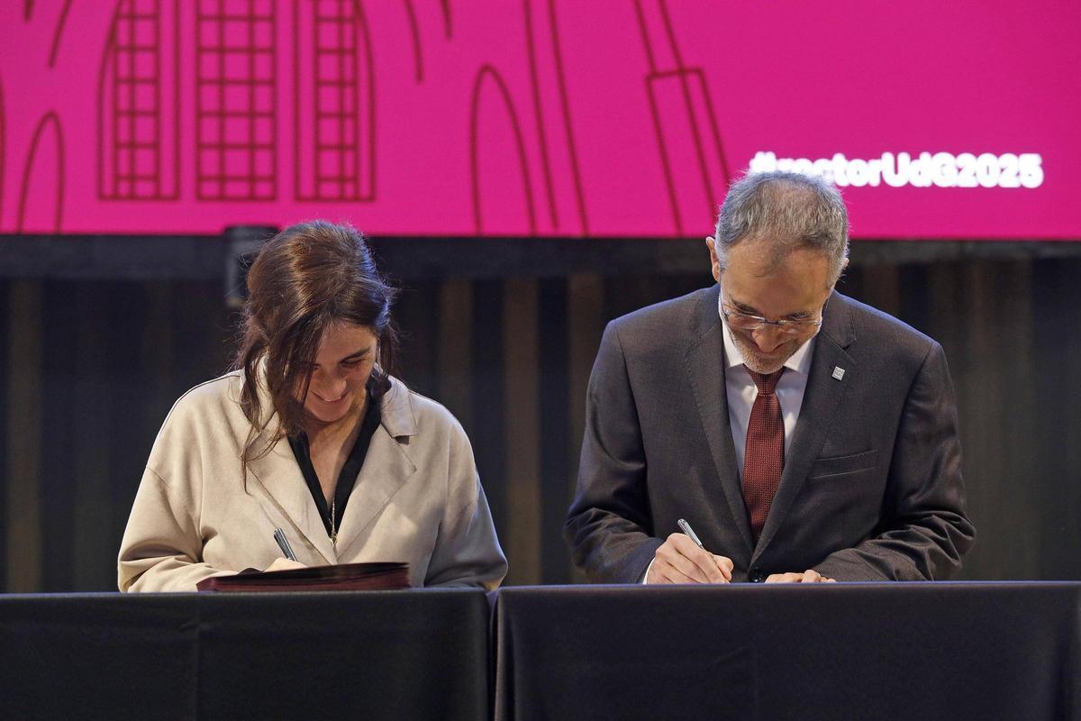Josep Calbó i Núria Montserrat durant l'acte.