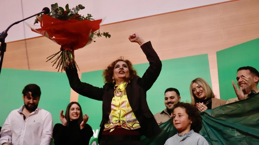 Montero fuerza el primer asalto con Moreno de su &#039;nueva era&#039;: &quot;No es moderado, hace las políticas de Ayuso&quot;