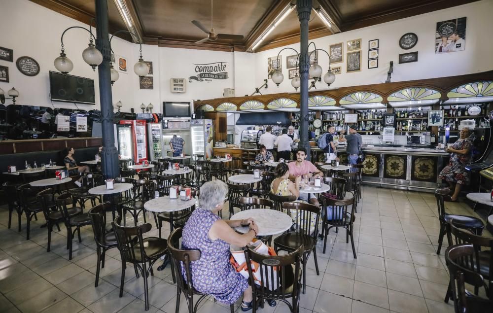 El largo adiós del Bar Cristal