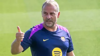 Deco complace a Flick con Joan Garcia y Rashford, pero ahora viven la angustia de la inscripción