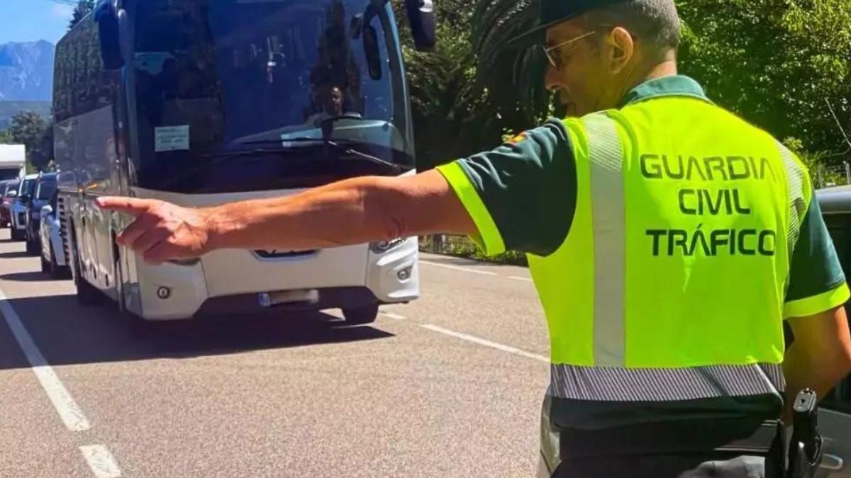 Media España, en alerta por el último comunicado de la Guardia Civil sobre lo que está pasando en el transporte público