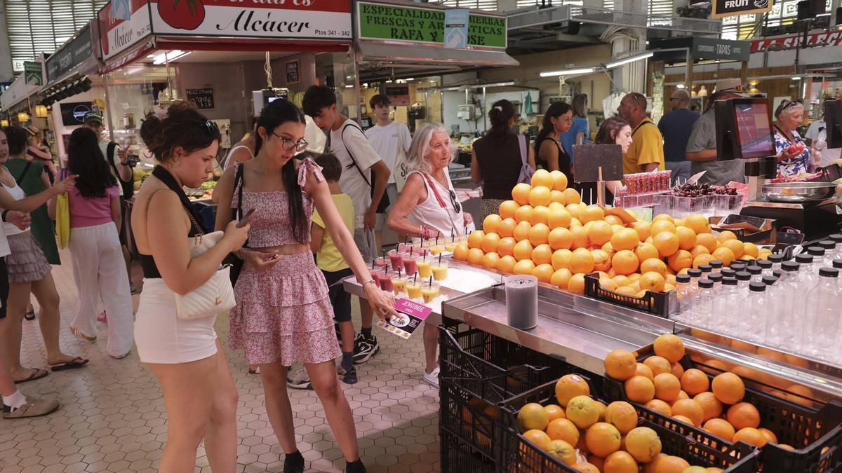 Puesto de venta de alimentación en el Mercado Central