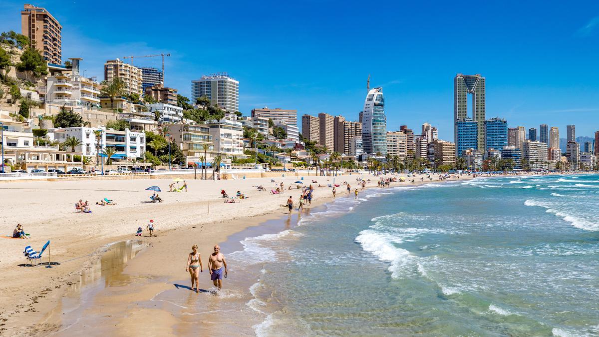 La playa de Poniente de Benidorm.