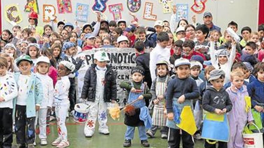 250 misivas a Catalá exigen el  colegio de Nules