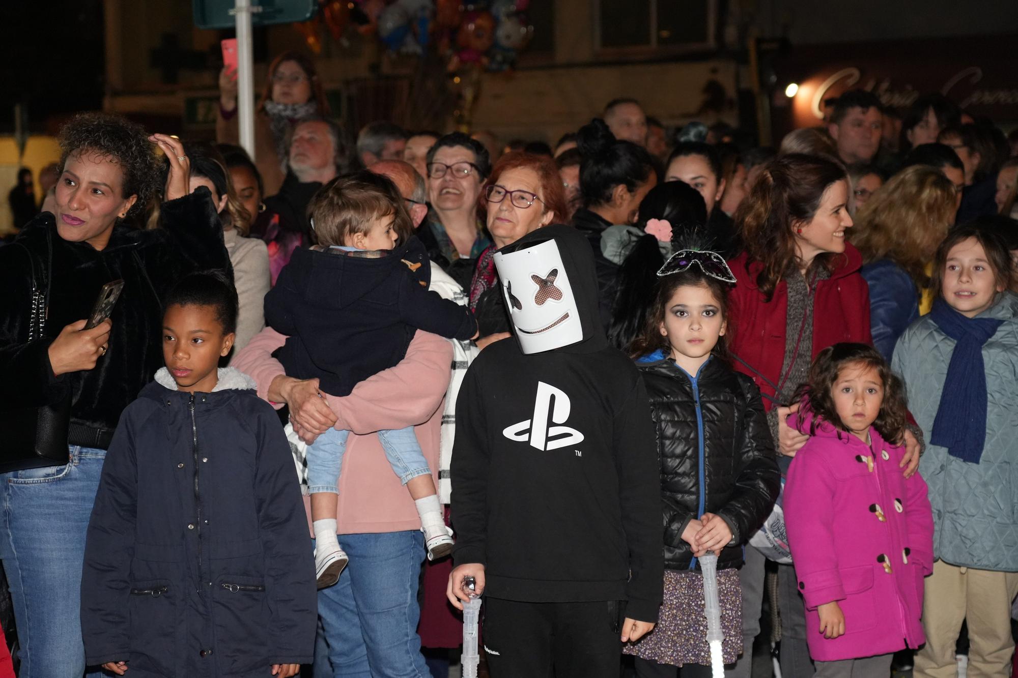 GALERÍA | El Grao de Castelló se disfraza para celebrar el Carnaval