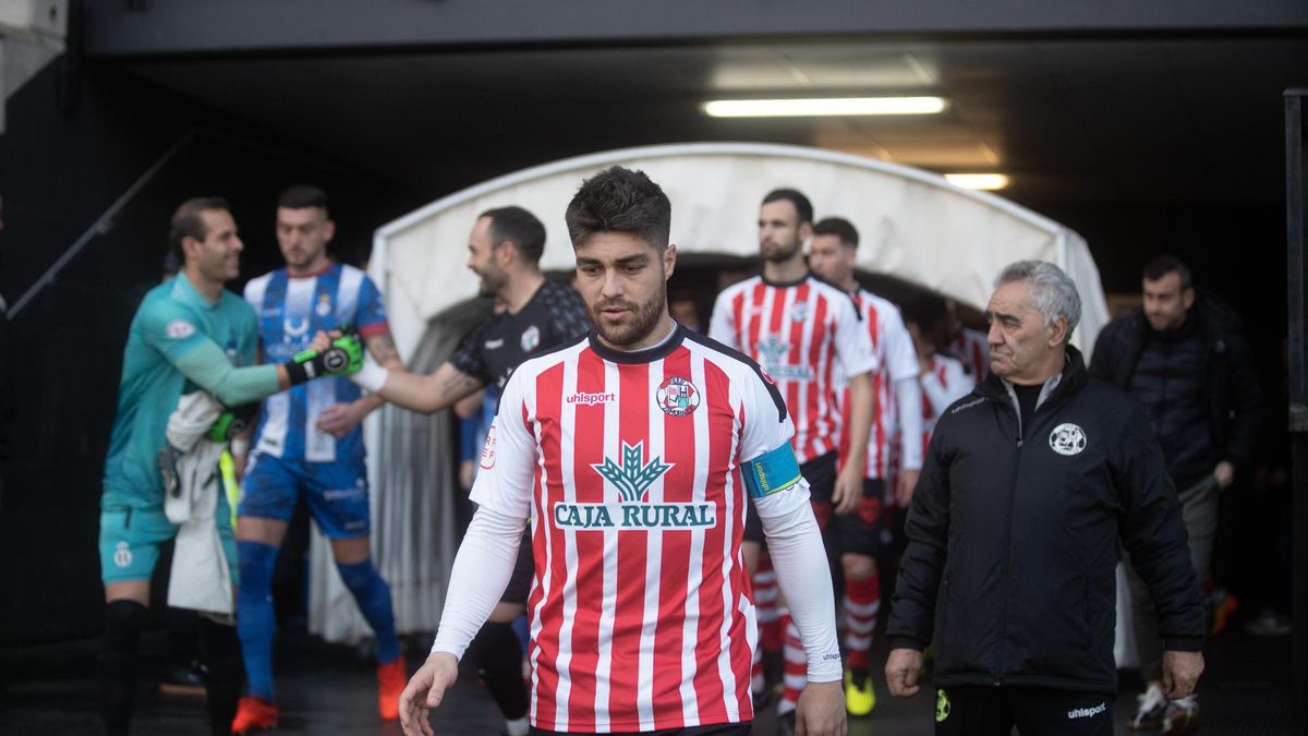 Una imagen del partido entre el Zamora CF y el Avilés.