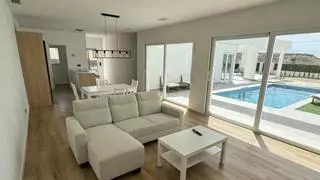 Bonita casa con piscina en Mutxamel, ¿te gusta para vivir?