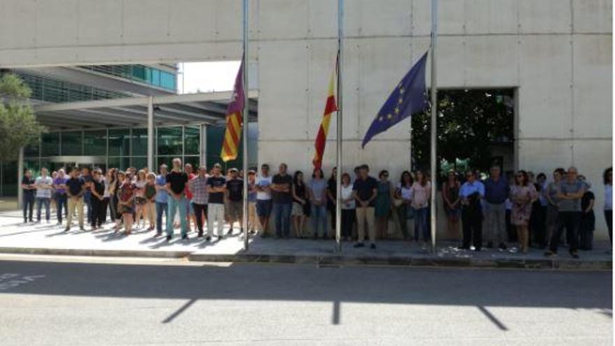 Silencio en Baleares en memoria de las víctimas de los atentados de Cataluña