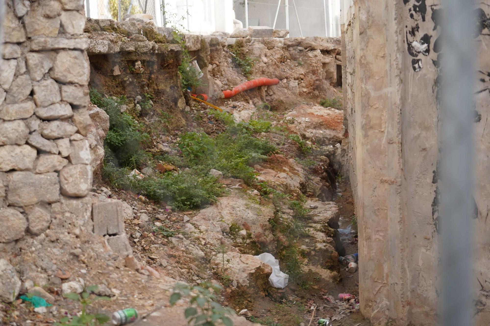 Galería: Vila retomará las obras para cerrar Sa Peixateria y estudia cambiar su uso a centro cultural