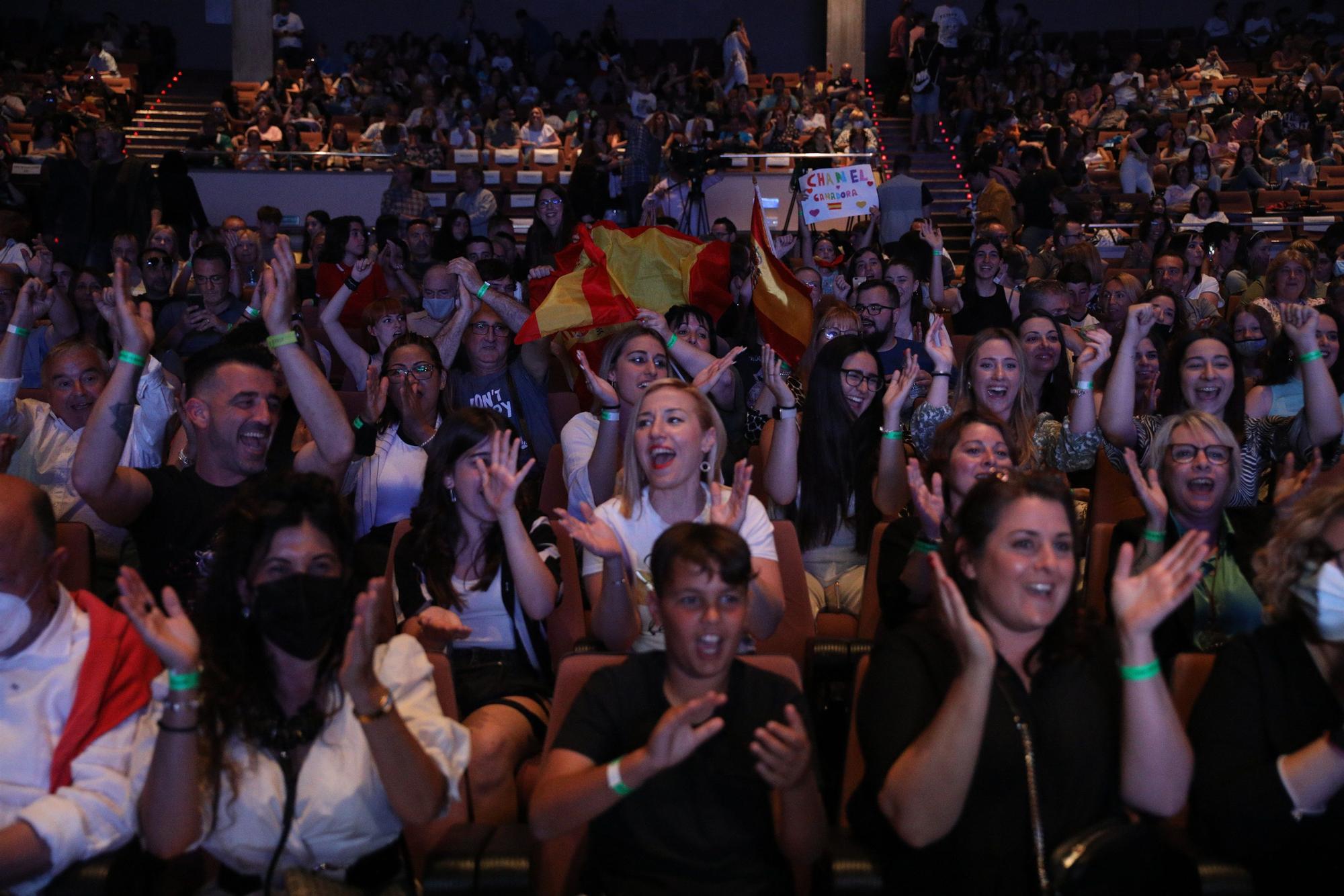 Eufòria a Olesa després de conèixer la tercera posició de Chanel Terrero a Eurovisió