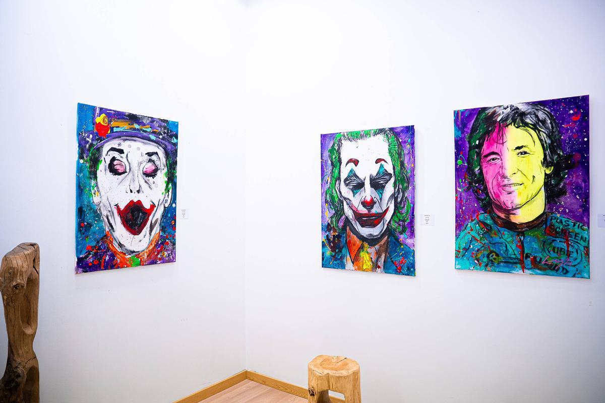 Inauguración de Art Vigo en Galerías Durán, muestra disponible hasta el próximo 31 de julio.