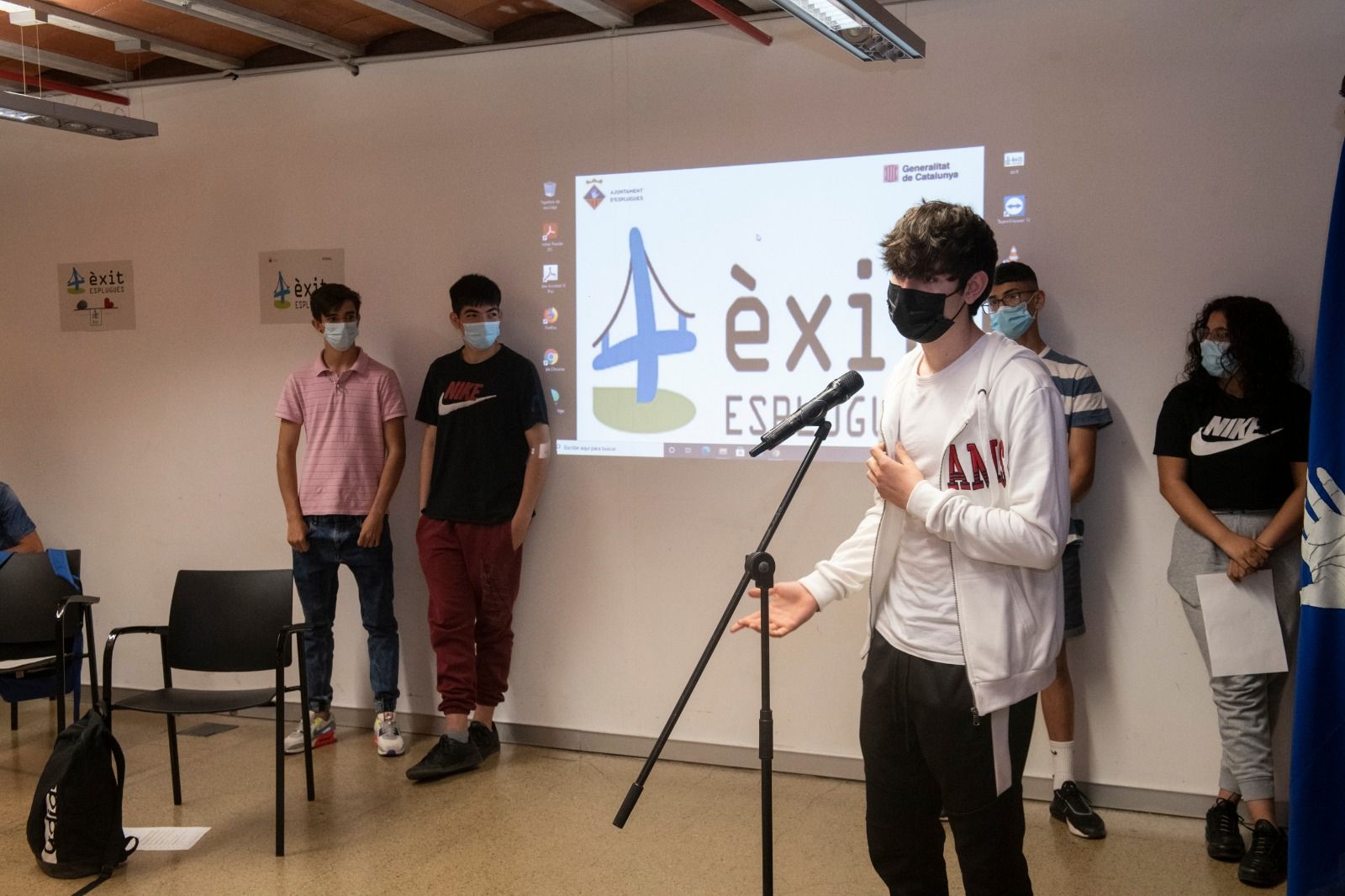 El Proyecto Èxit facilita la continuidad académica a seis alumnos de ESO