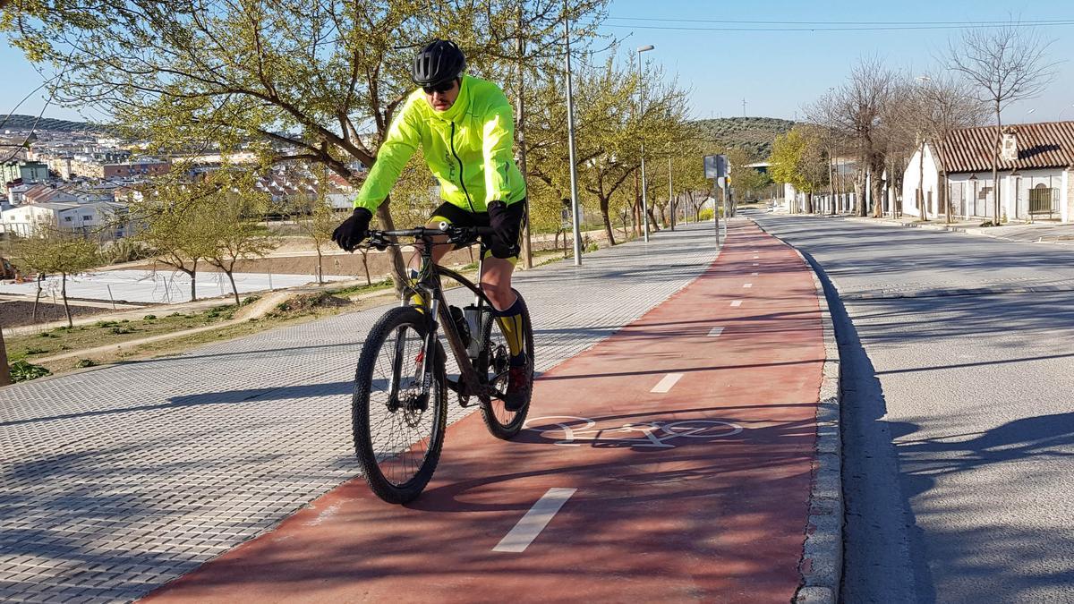 Estos proyectos ampliarán en 7.500 metros el carril bici lucentino.
