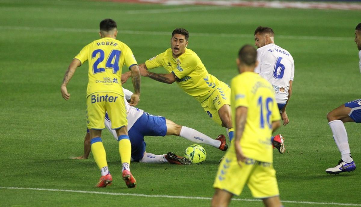 El derbi canario: CD Tenerife - UD Las Palmas