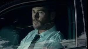 Chris Hemsworth en Ruta de escape.