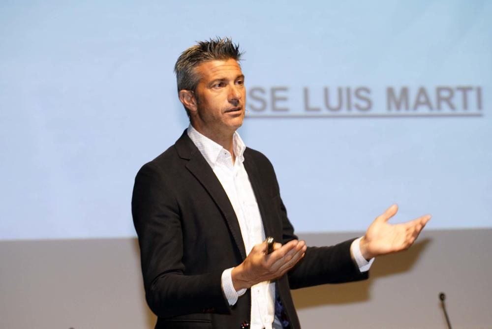 Pep Lluís Martí parla de la seva transició de futbolista a entrenador