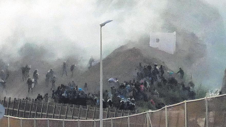 Marruecos quita espacio a futuros asentamientos de migrantes ante Melilla