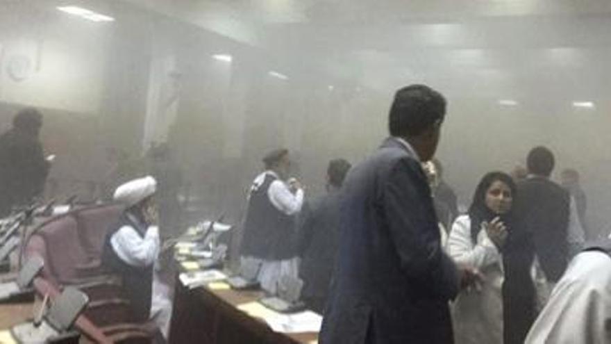 Dos civils i 7 insurgents morts en atac talibà al Parlament afganès