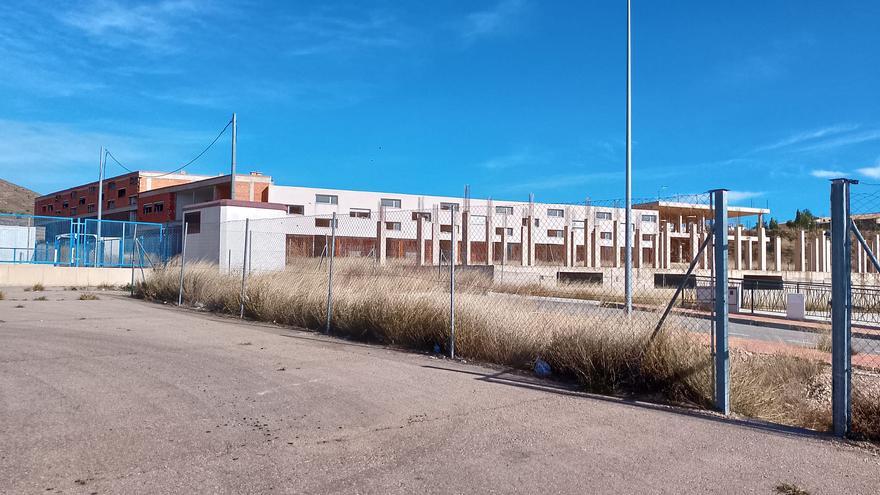El complejo de viviendas inacabado de Suvilorsa será una residencia de mayores en Lorca
