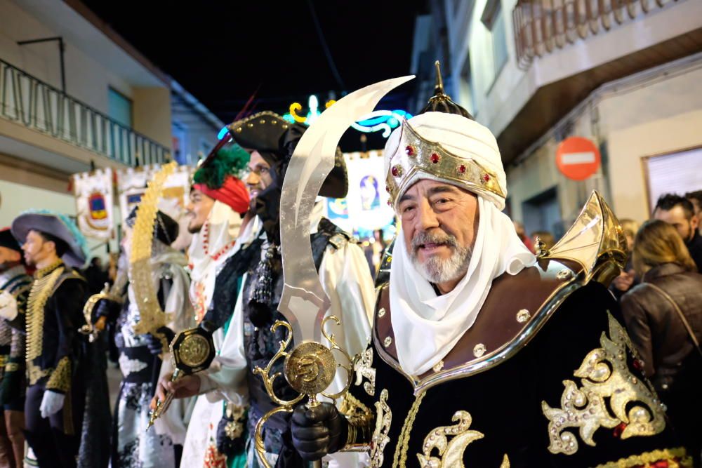 Pasacalles y representación de La Rendició de Petrer