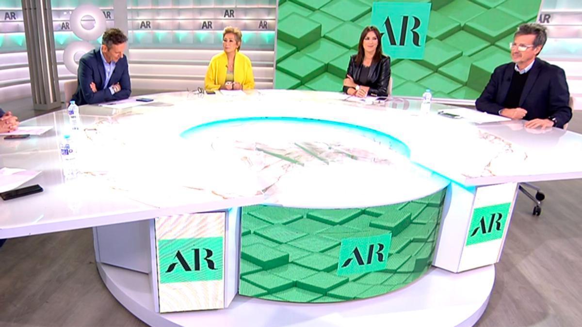 Patricia Pardo mete un sorprendente corte a Ana Rosa y la corrige en directo:  &quot;De frágil nada...&quot;.