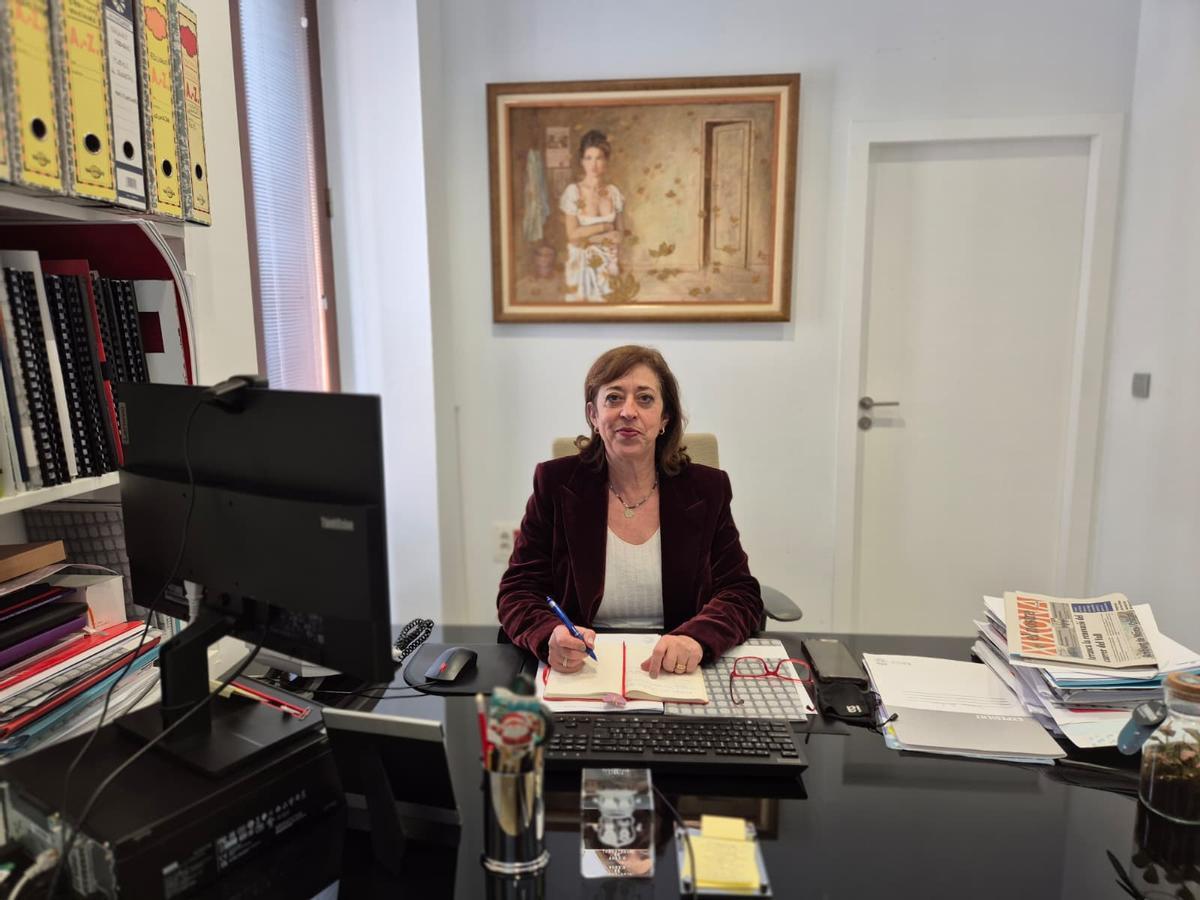 La concejala delegada de Patrimonio Histórico Artístico de Xixona, María Teresa Carbonell, destaca que La Casa Aracil forma parte de la historia y de la identidad del municipio.