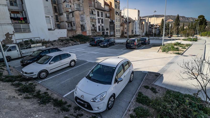 El nuevo parking de La Riba de Alcoy palia la escasez de estacionamientos en el centro
