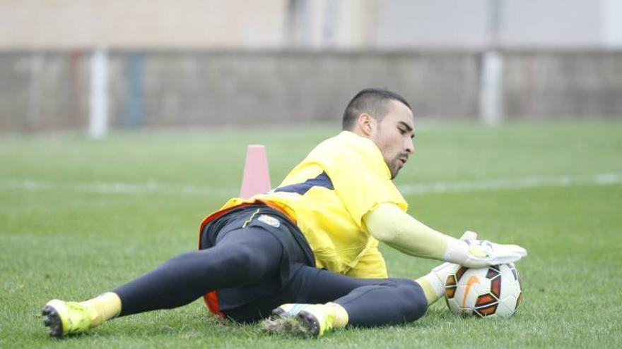 Asenjo: &quot;Queremos dar una alegría a la afición&quot;