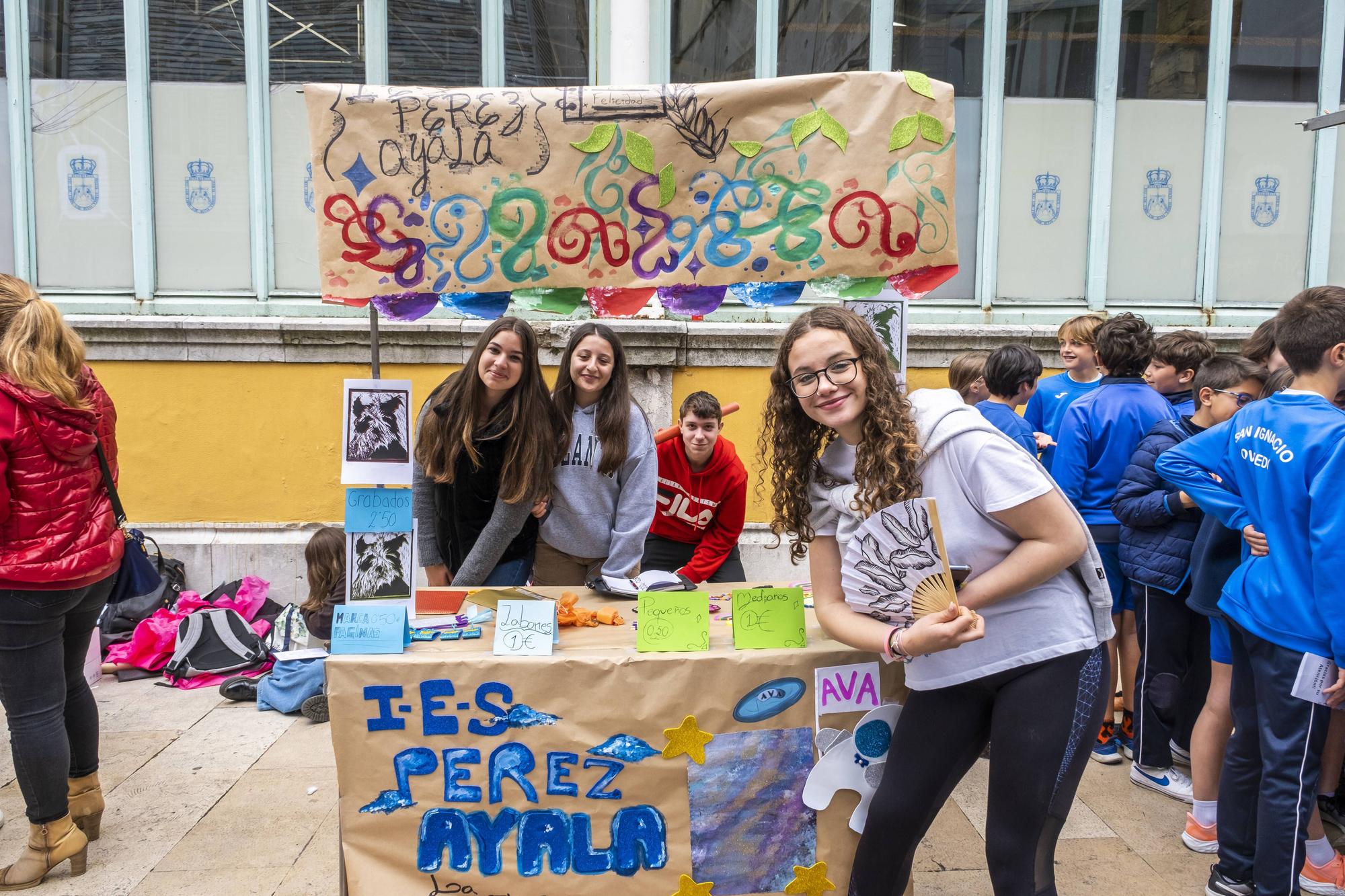 En imágenes: Mercados de Cooperativas y Asociaciones Educativas Asturianas en el Fontán