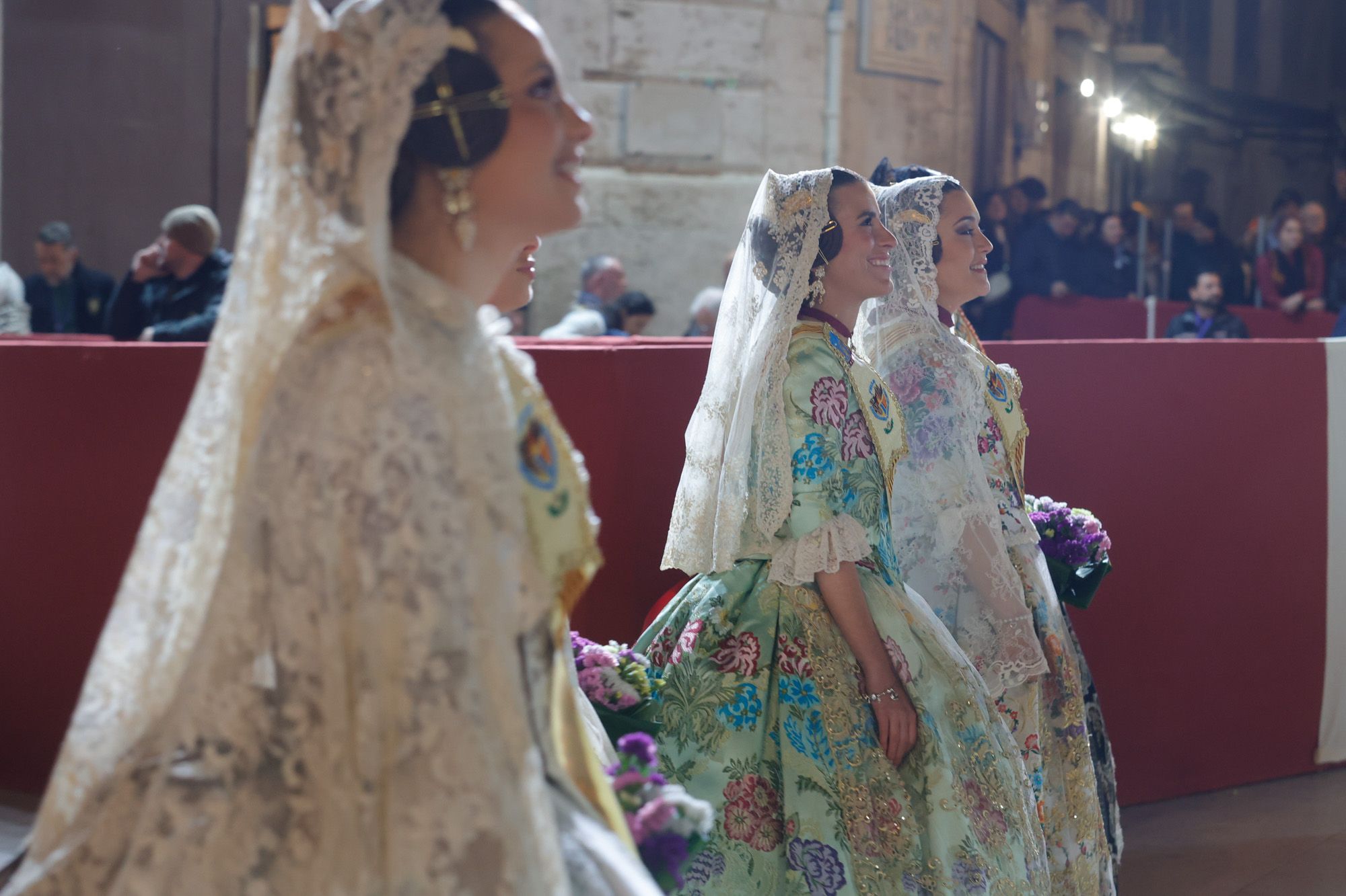 Todas las fotos de la Ofrenda del 17 de marzo por la calle San Vicente de 19:00 a 20:00 horas