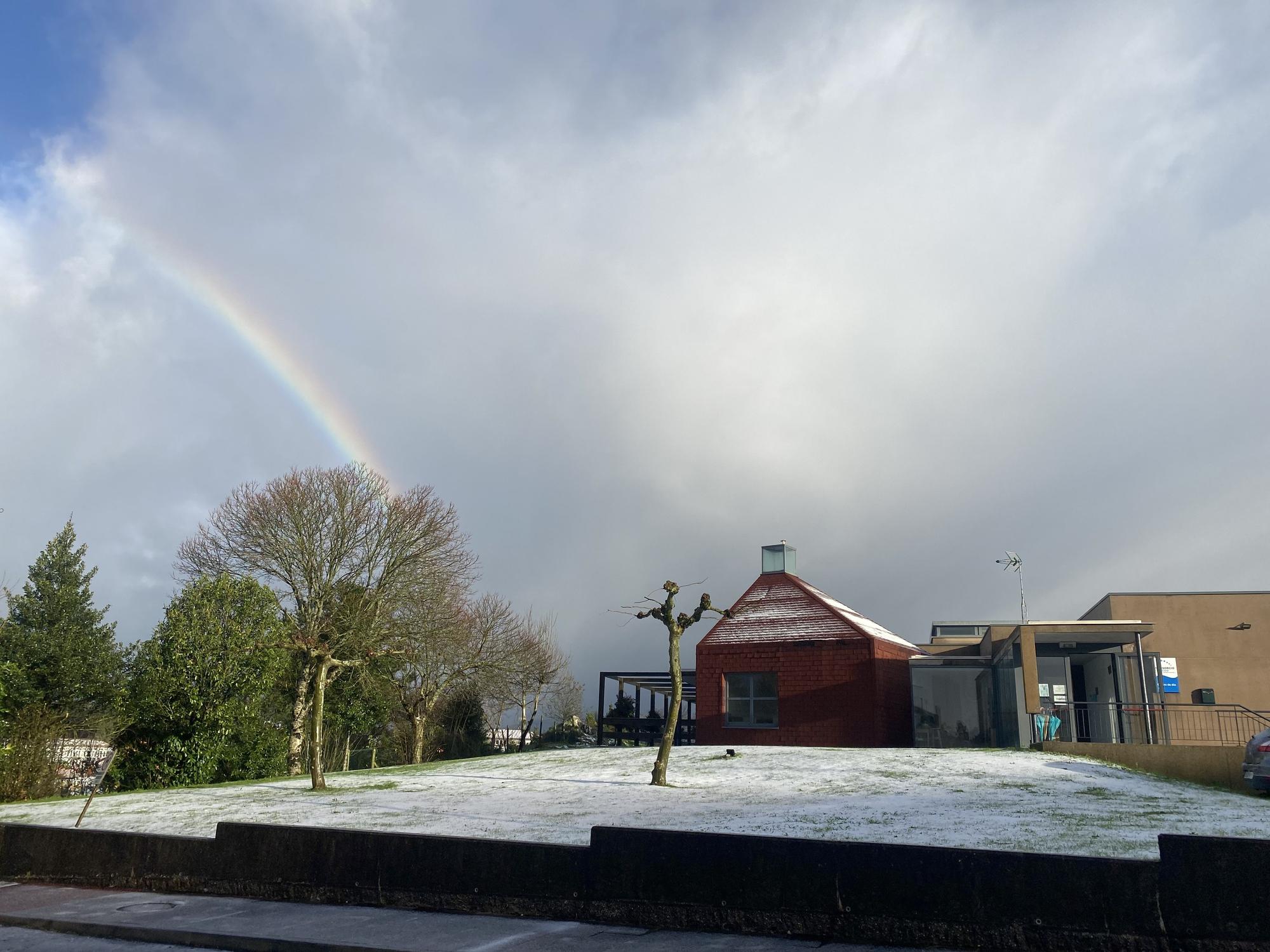 La nieve llega a la montaña de A Coruña