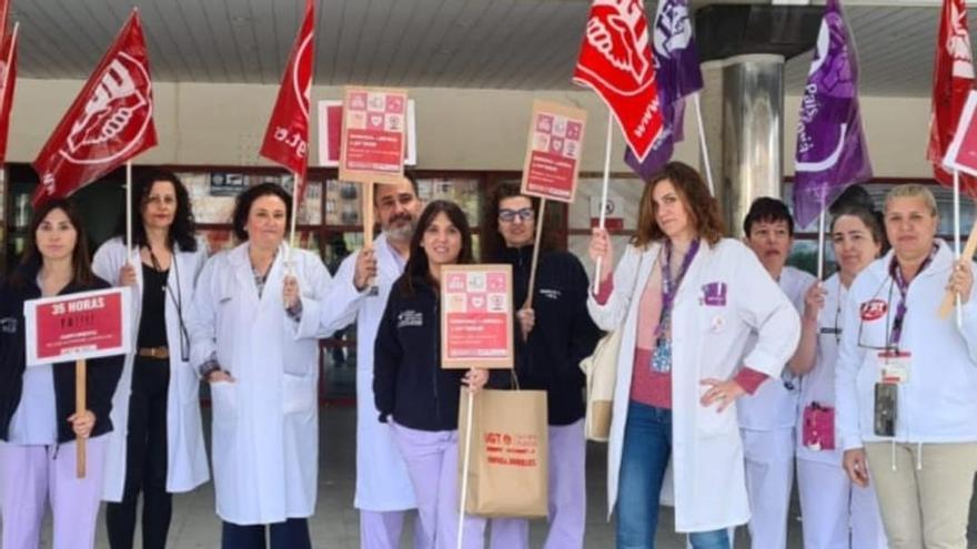 Segunda protesta en Alicante del personal de las resonancias en demanda de los acuerdos alcanzados