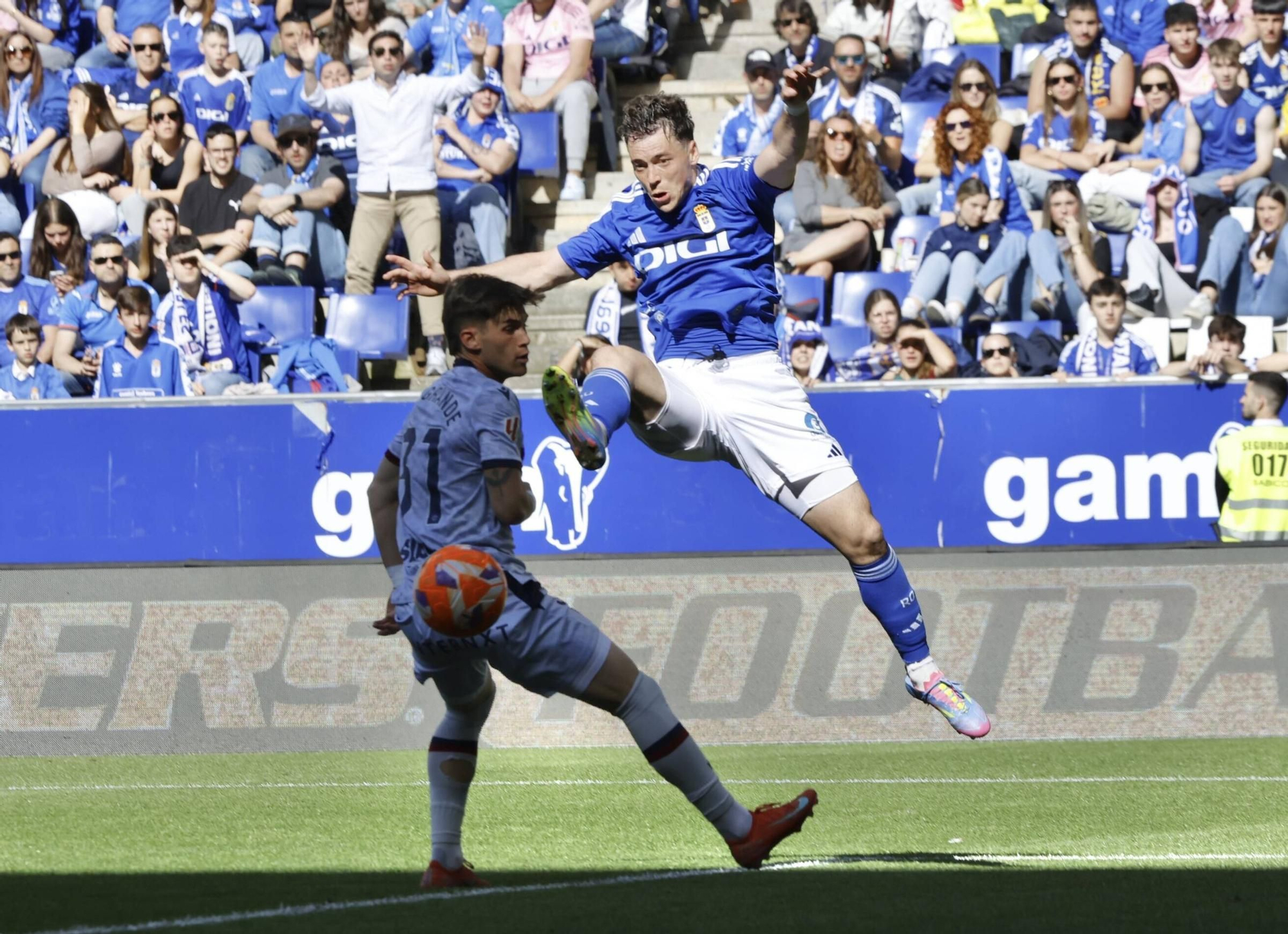 Así fue el partido entre el Oviedo y el Levante
