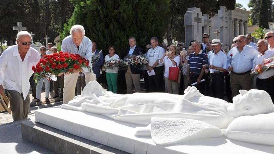 Córdoba rinde homenaje a Manolete