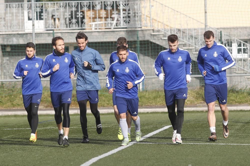 Entrenamiento del Real Avilés en Miranda