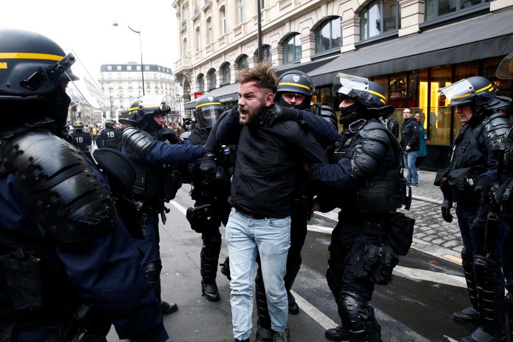 Protesta de los 'chalecos amarillos' en París