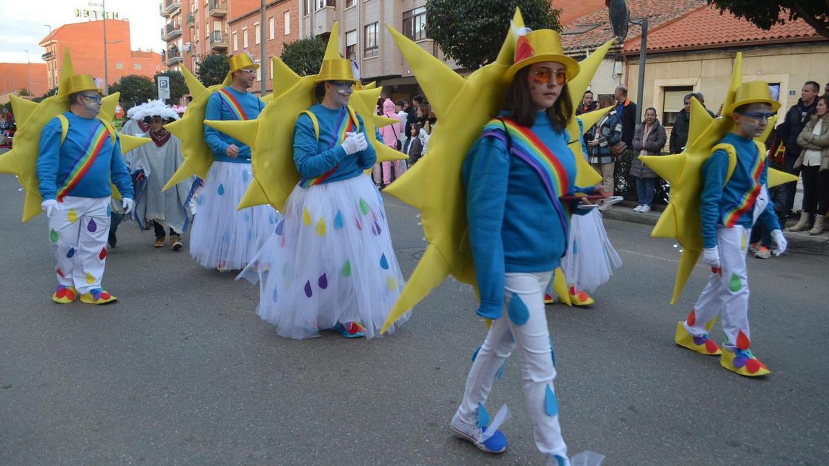 Desfile de Carnaval del pasado año en Benavente. / E. P.