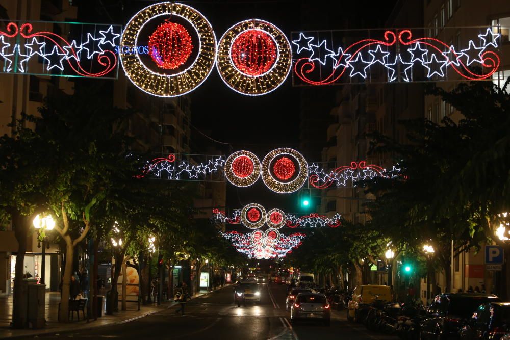 Decepción con las luces de Navidad de Alicante