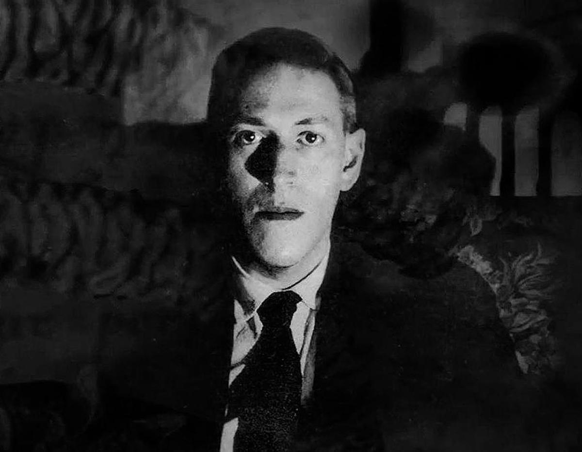 Lovecraft torna al llibre maleït que no va existir mai