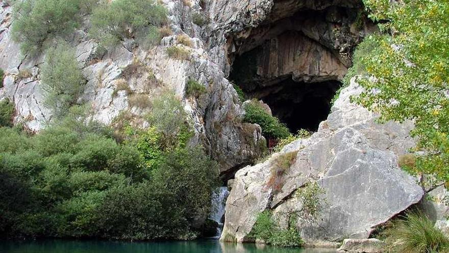 La Cueva del Gato es la boca más famosa del sistema Hundidero-Gato.