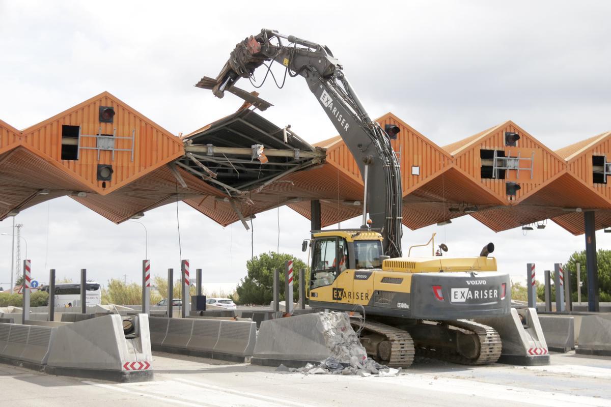 La Generalitat preveu destinar fins a 15 milions en la demolició de peatges en la C-32 Nord i la C-33