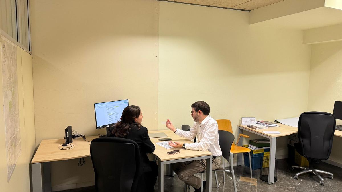 Els regidors del PSC Bea Esporrín i Ferran Rafa.