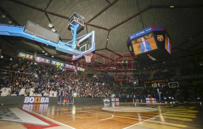 Imágenes de la retirada de la camiseta de Juan Carlos Navarro en el Palau Blaugrana