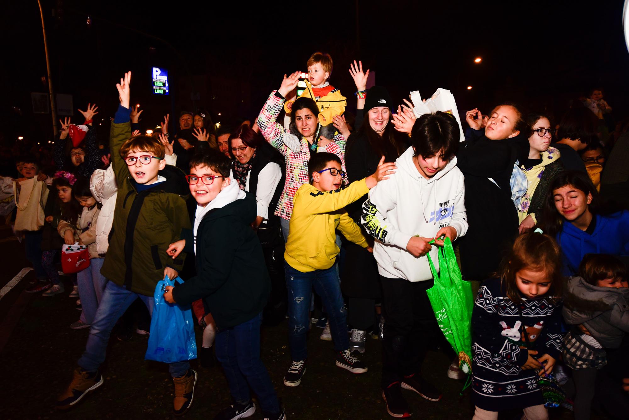 Todas las imágenes de la cabalgata de Reyes Magos 2023 en A Coruña